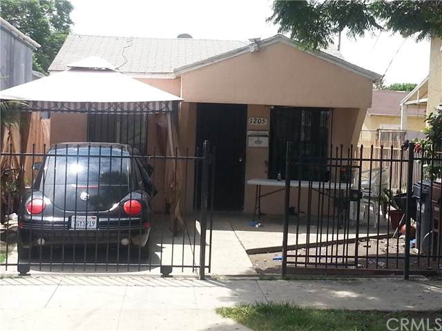 1205 Acacia Avenue - Photo 1