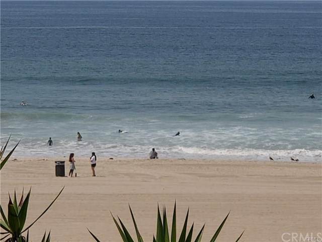 3212 The Strand - Photo 1