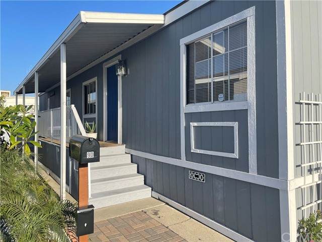 1045 Azusa - Photo 1