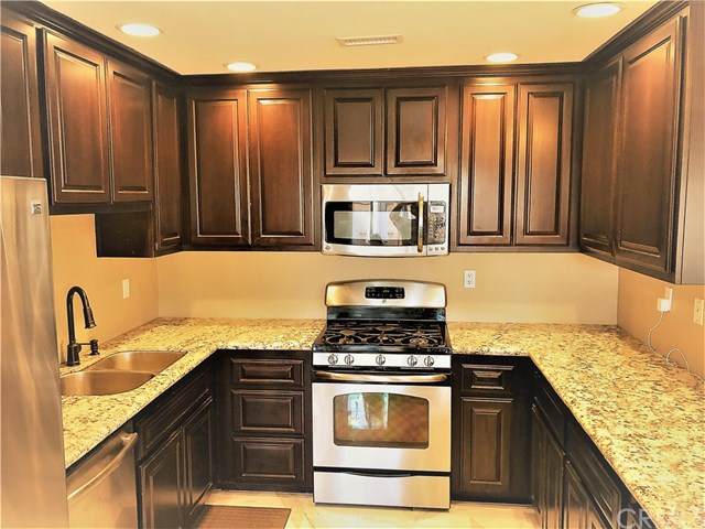19872 Waterview Lane - Photo 1