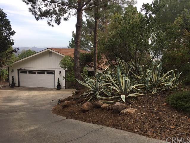 16522 Ridgecrest Court - Photo 1