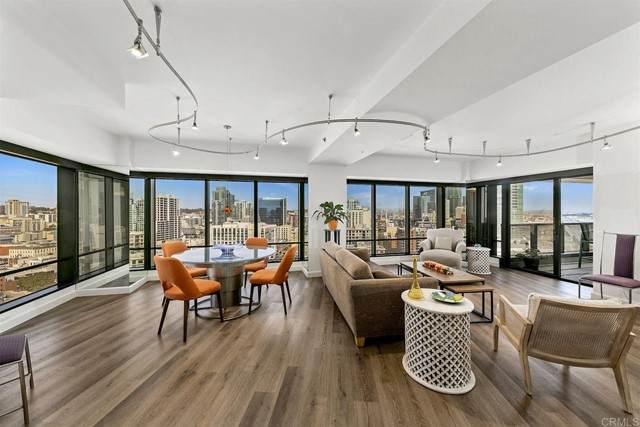 200 Harbor Drive - Photo 1