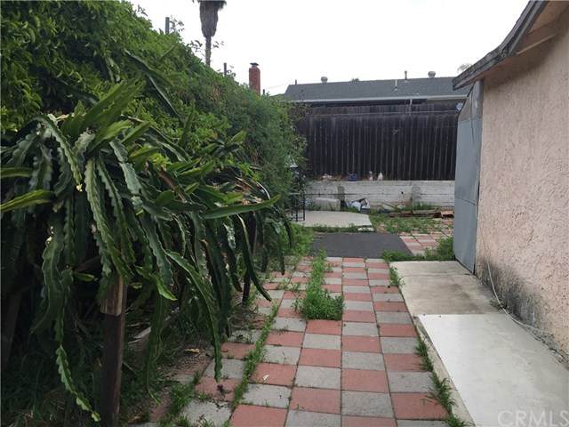 1515 Santa Fe Avenue - Photo 1