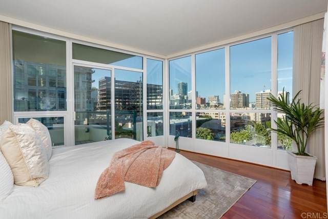 555 Front Street - Photo 1
