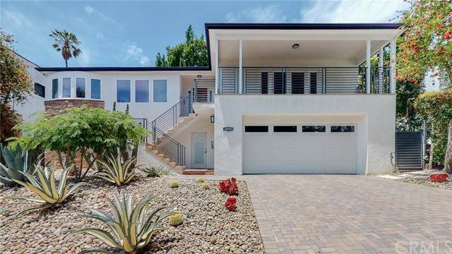455 Levering Avenue - Photo 1