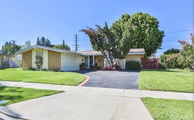 9076 Haskell Street - Photo 1