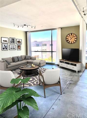 285 6th Street - Photo 1