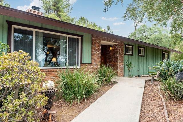 2050 Ranchito Ln - Photo 1