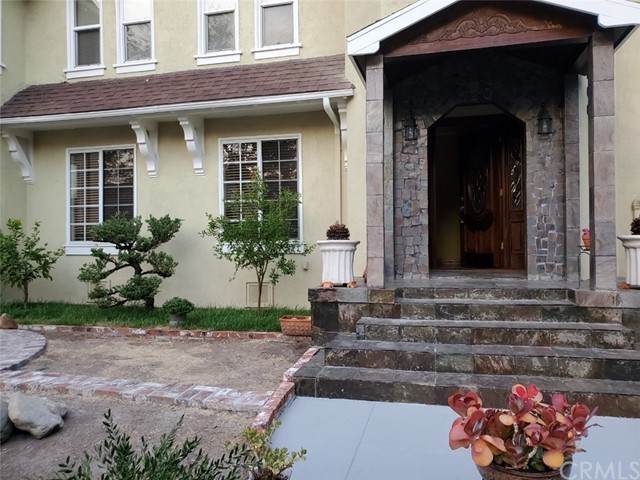120 Catalina Street - Photo 1