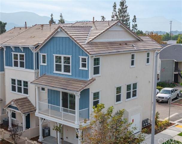 598 River Street - Photo 1