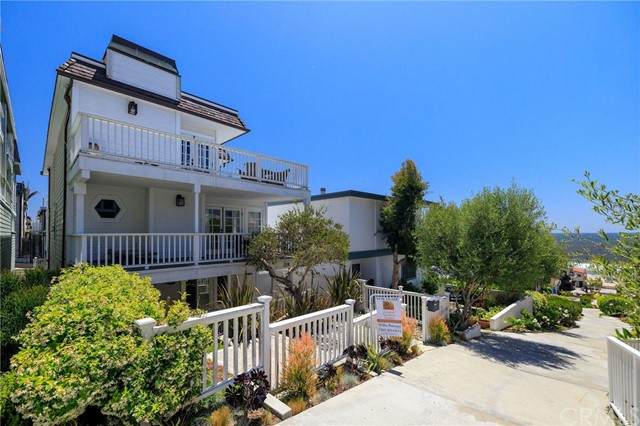 228 18th Street - Photo 1