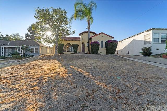 1023 Harvard Road - Photo 1