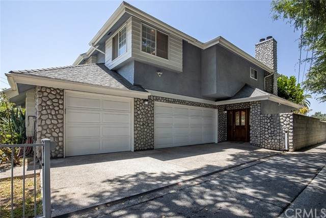 221 Shamrock Avenue - Photo 1