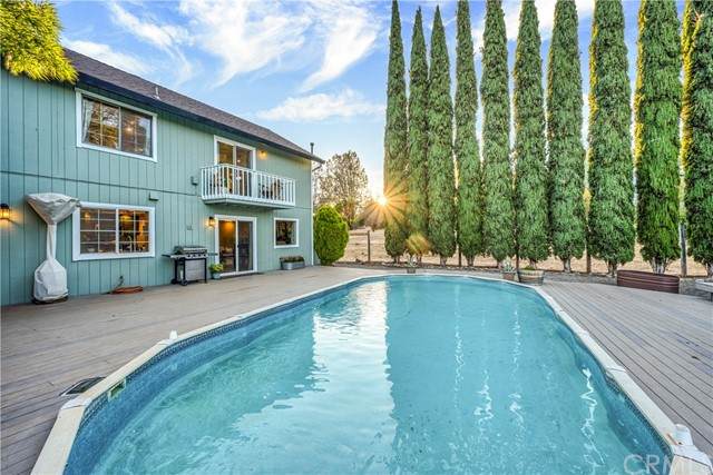 18635 Saddleback Court - Photo 1