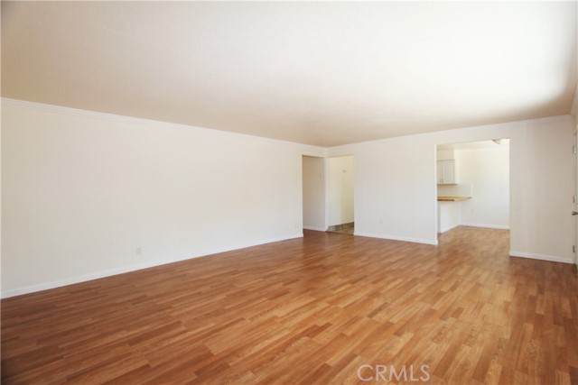 6811 Lakeshore Boulevard - Photo 1
