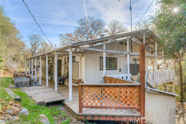 61 Janet Lane - Photo 1
