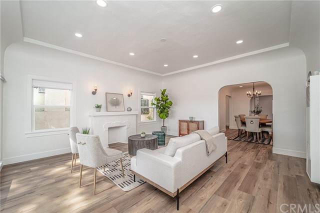 7221 La Salle Avenue - Photo 1