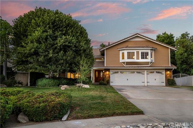 671 Ridgeview Court - Photo 1