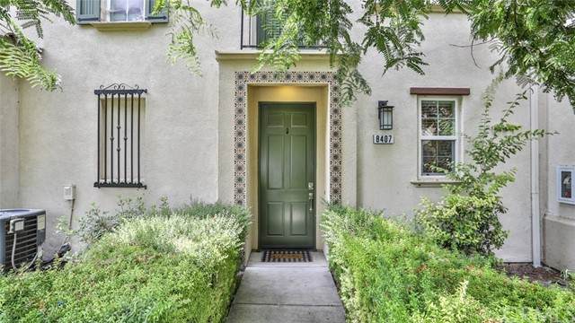 8407 Flight Avenue - Photo 1