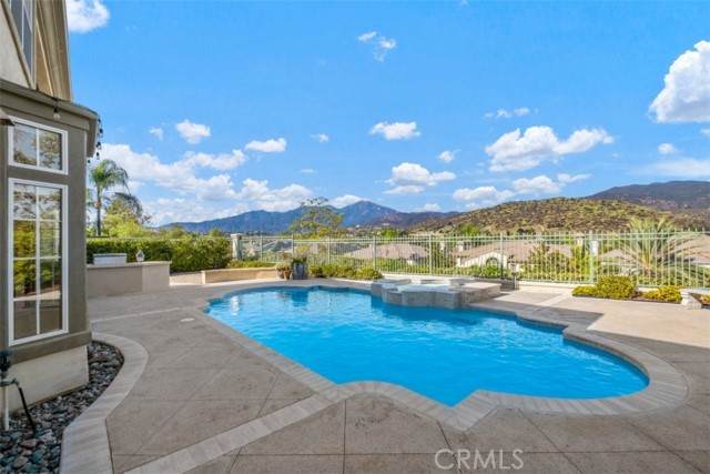 28 Thorn Oak - Photo 1