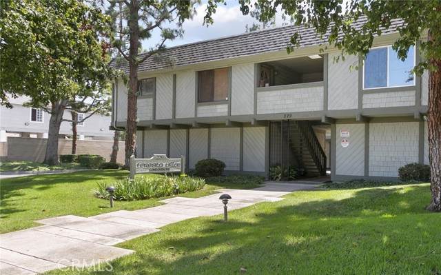 229 Wilson Street - Photo 1