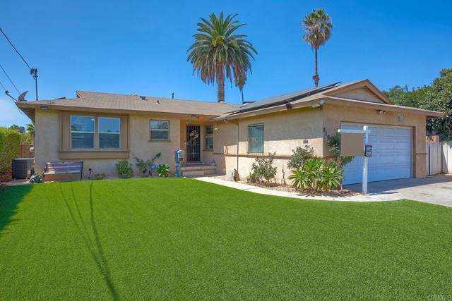 810 Safford Avenue - Photo 1