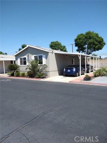 1855 Riverside - Photo 1
