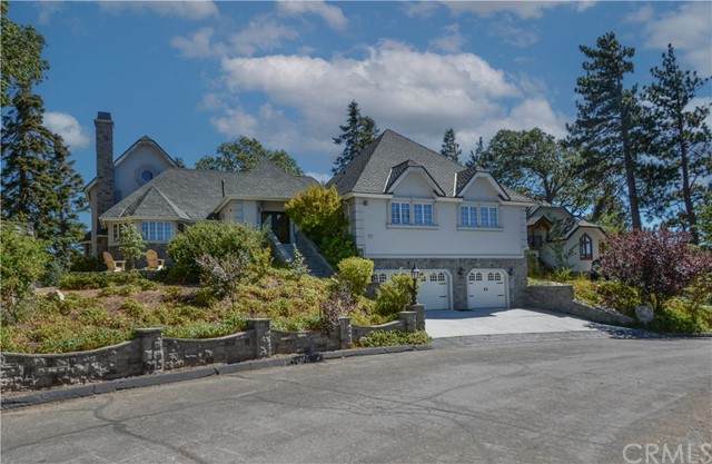 1031 Black Oaks Drive - Photo 1