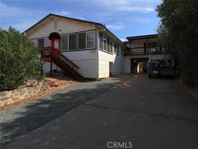 19288 Stonegate Road - Photo 1