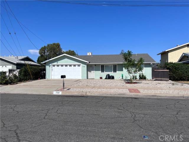 732 Mills Street - Photo 1