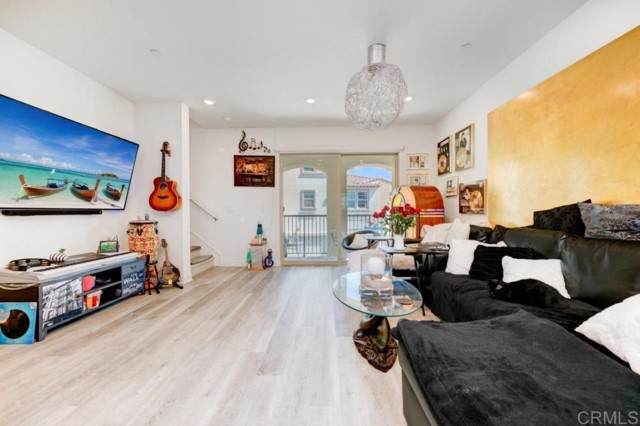 4376 Pacifica Way - Photo 1