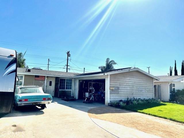 5848 Los Encinos Street - Photo 1