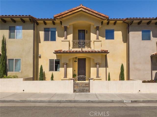 509 Grand Avenue - Photo 1