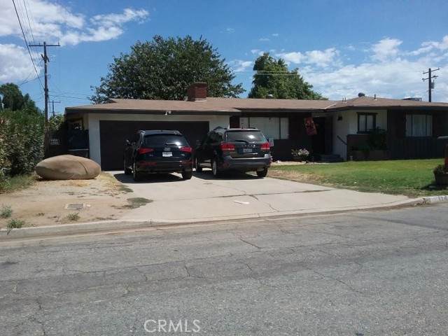1141 5th Street - Photo 1