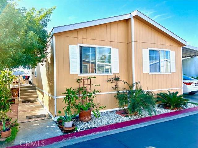 1855 Riverside - Photo 1