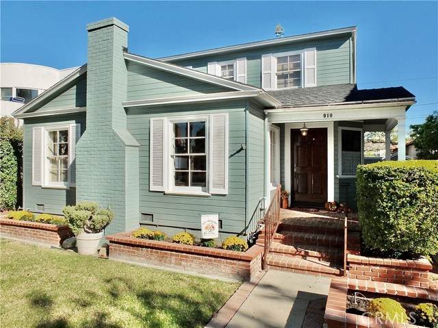 910 Terraine Avenue - Photo 1