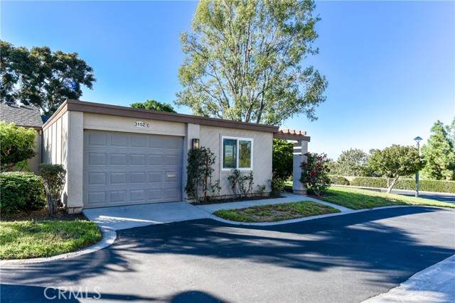 3152 Alta Vista - Photo 1