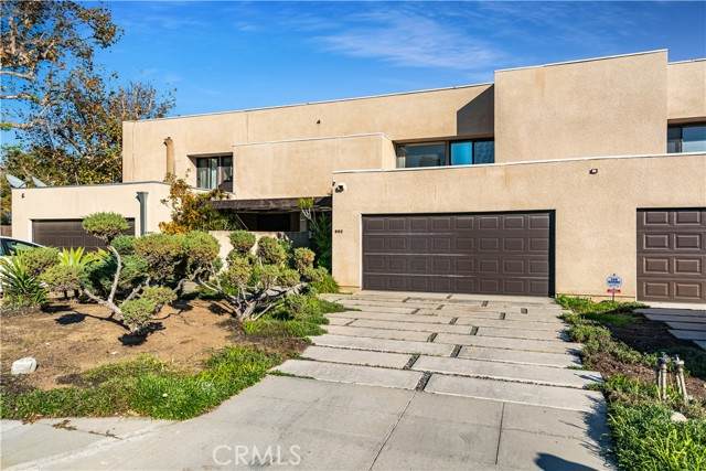 802 La Cadena Avenue - Photo 1