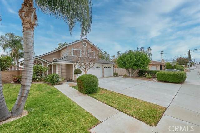 11738 Vernon Avenue - Photo 1
