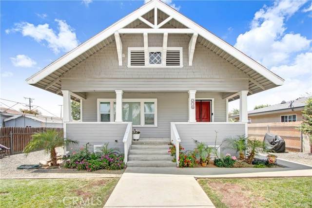270 Acacia Street - Photo 1