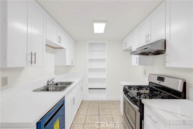 1485 Forest Glen Drive - Photo 1