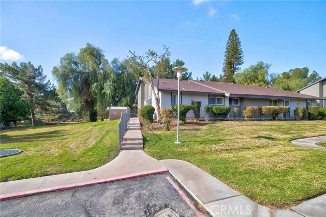 6071 Avenue Juan Diaz - Photo 1