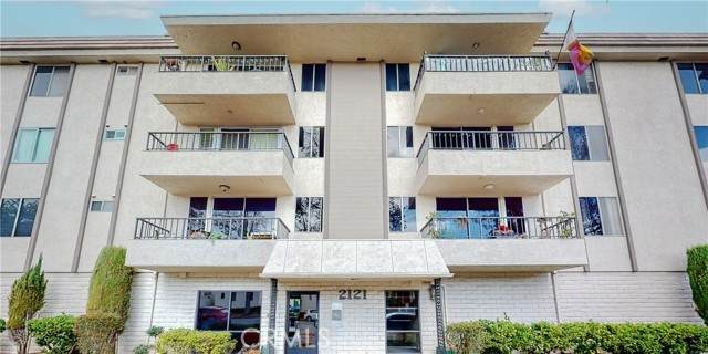 2121 1st Street - Photo 1