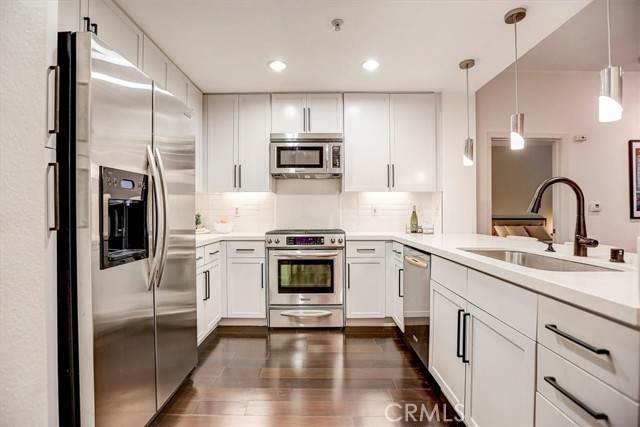 300 4th Street - Photo 1