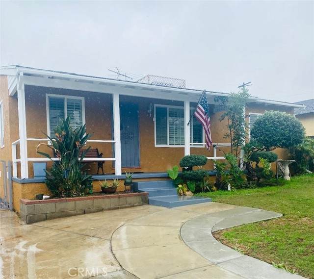 270 Riggin Street - Photo 1