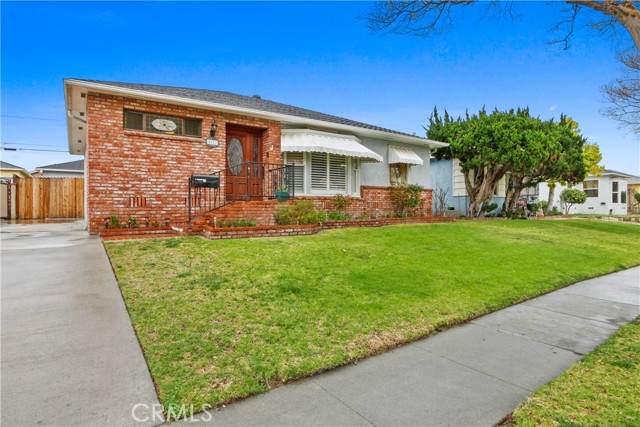 5763 Eckleson Street - Photo 1