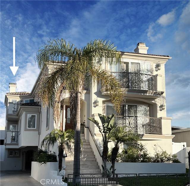 122 Monterey Boulevard - Photo 1