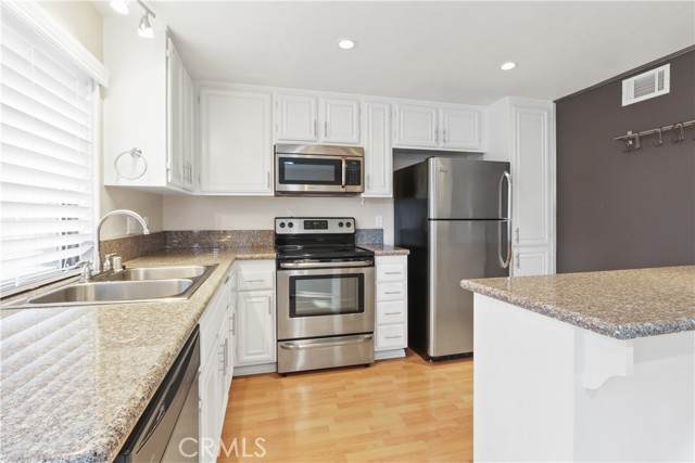 1620 Stonewood Court - Photo 1