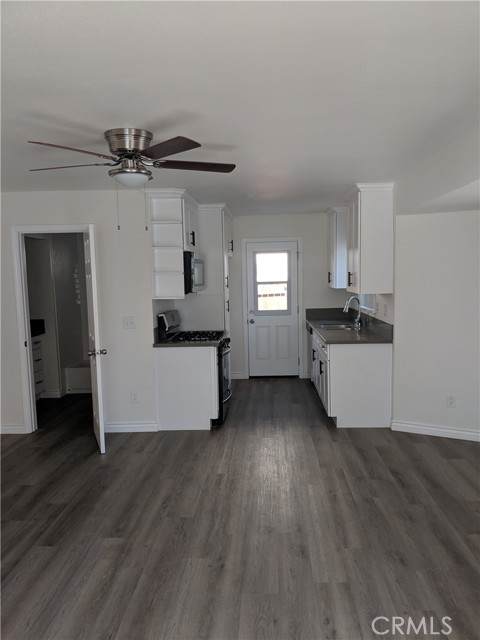 11640 Coldbrook Avenue - Photo 1