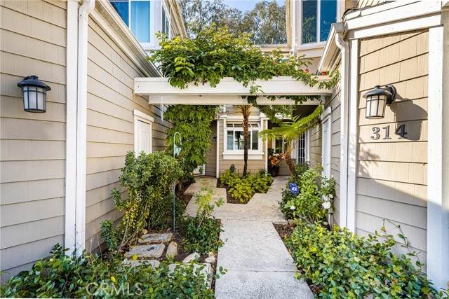 314 San Nicholas Court - Photo 1